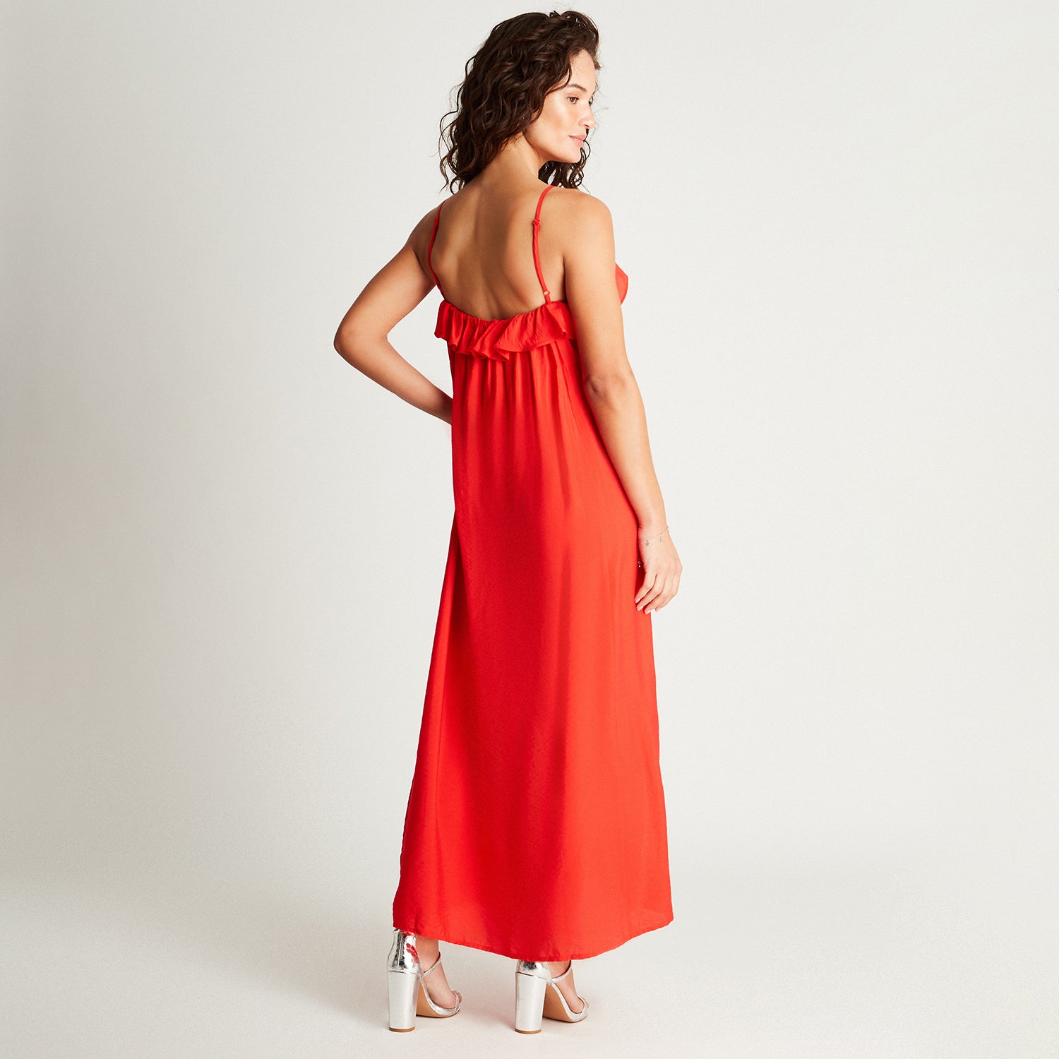 Vestido Midi Rojo Tirantes